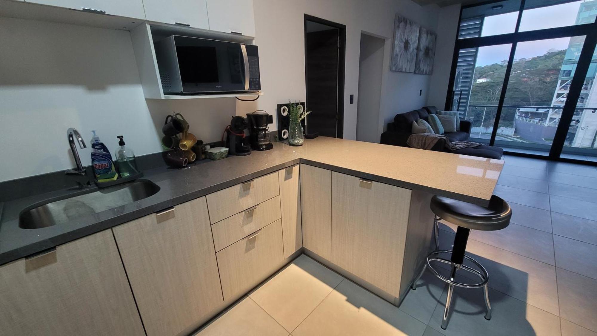 Apartment Emerald In Park Tower 3 Bdr And 3 Btr San Salvador